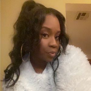 Meet your Posher, Shante